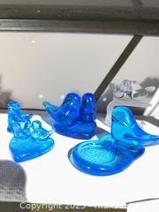 MaxSold Auction: Lot of 5 Aqua/Teal Blue Glass Bluebird of Happiness Terra Studio Figurines - Warwick (Rhode Island, USA) SELLER MANAGED Reseller Online Auction - Warwick Avenue