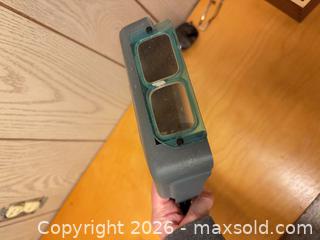 MaxSold Auction: Magnifying Glasses and More  - Hamilton (Ontario, Canada) PARTNER MANAGED Estate Sale Online Auction - Parkview Drive