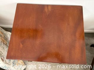 MaxSold Auction: Writing Table - Hamilton (Ontario, Canada) PARTNER MANAGED Estate Sale Online Auction - Parkview Drive