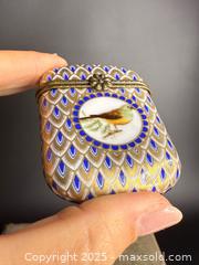 MaxSold Auction: A Fine Antique French Bronze &#38; Porcelain Match Box  - Victoria (British Columbia, Canada) PARTNER MANAGED Estate Sale Online Auction PART 2 - Bay Street