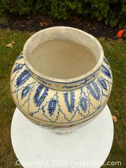 MaxSold Auction: Early Asian Porcelain Blue &#38; White Jar  - Victoria (British Columbia, Canada) PARTNER MANAGED Estate Sale Online Auction PART 2 - Bay Street