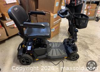 MaxSold Auction: Adult Scooter - Burlington (Ontario, Canada) SELLER MANAGED Charity/Fundraising Online Auction - Fraser Drive