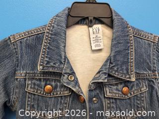 MaxSold Auction: Baby Gap jacket  - Burlington (Ontario, Canada) SELLER MANAGED Charity/Fundraising Online Auction - Fraser Drive