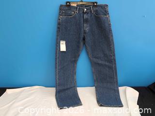 MaxSold Auction: New Men's Levi's jeans - Burlington (Ontario, Canada) SELLER MANAGED Charity/Fundraising Online Auction - Fraser Drive