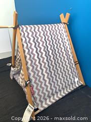 MaxSold Auction: Pet Tent  - Burlington (Ontario, Canada) SELLER MANAGED Charity/Fundraising Online Auction - Fraser Drive