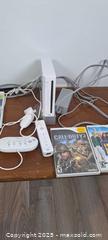 MaxSold Auction: Nintendo Wii Console Bundle, Original White Wii - Ottawa (Ontario, Canada) SELLER MANAGED Downsizing Online Auction - Redcar Crescent