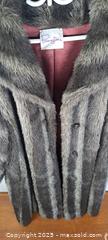MaxSold Auction: Pennington&#39;s Fur Jacket with Burgundy Lining - Ottawa (Ontario, Canada) SELLER MANAGED Downsizing Online Auction - Redcar Crescent