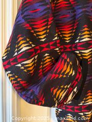 MaxSold Auction: JUSTIN KRAFF: Jacket  - Victoria (British Columbia, Canada) PARTNER MANAGED Estate Sale Online Auction PART 1 - Bay Street