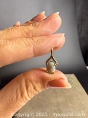 MaxSold Auction: Vintage 10K Yellow Gold &#38; Opal Pendant  - Victoria (British Columbia, Canada) PARTNER MANAGED Estate Sale Online Auction PART 1 - Bay Street