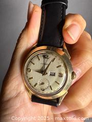 MaxSold Auction: WITTNAUER: Men&#39;s Vintage Gold-Topped Wristwatch - Victoria (British Columbia, Canada) PARTNER MANAGED Estate Sale Online Auction PART 1 - Bay Street