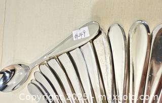 MaxSold Auction: 16 pieces Stainless Steel Spoons - New Westminster (British Columbia, Canada) SELLER MANAGED Reseller Online Auction - Columbia Street