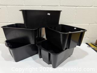 MaxSold Auction: 5 Black Plastic Rectangular Storage Totes - New Westminster (British Columbia, Canada) SELLER MANAGED Reseller Online Auction - Columbia Street