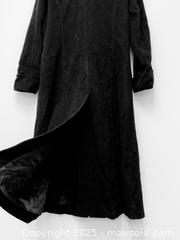 MaxSold Auction: Black Suede-Feel Full-Length Coat (Size 14) - New Westminster (British Columbia, Canada) SELLER MANAGED Reseller Online Auction - Columbia Street