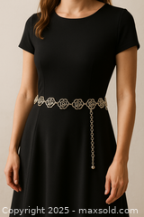 MaxSold Auction: Women&#39;s Chain Belt - New Westminster (British Columbia, Canada) SELLER MANAGED Reseller Online Auction - Columbia Street