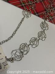 MaxSold Auction: Women&#39;s Chain Belt - New Westminster (British Columbia, Canada) SELLER MANAGED Reseller Online Auction - Columbia Street