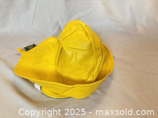MaxSold Auction: Sou&#39;Wester Yellow Coated-Polyester Rain Bucket Hat, Adult - Mississippi Mills (Ontario, Canada) SELLER MANAGED Downsizing Online Auction - Rae Road