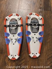 MaxSold Auction: Tubbs Storm 19 in Snowshoes — Aluminum Frame, Red/Grey/Blue - Mississippi Mills (Ontario, Canada) SELLER MANAGED Downsizing Online Auction - Rae Road