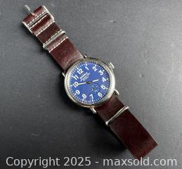 MaxSold Auction: men&#39;s Shinola Runwell watch  - Mississauga (Ontario, Canada) SELLER MANAGED Downsizing Online Auction - Summerville Court (STORAGE)