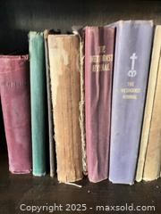 MaxSold Auction: Lot of 12 Hymnals and Religious Songbooks - Abington (Massachusetts, USA) PARTNER MANAGED Reseller Online Auction - North Avenue