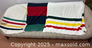 MaxSold Auction: (3) Hudson’s Bay Company Blankets - Toronto (Ontario, Canada) SELLER MANAGED Reseller Online Auction - Chesswood Drive