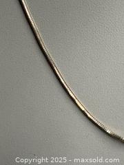 MaxSold Auction: (4) 925 STERLING SILVER Chains - Marked  - Toronto (Ontario, Canada) SELLER MANAGED Reseller Online Auction - Chesswood Drive