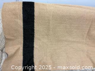 MaxSold Auction: HUDSON’S BAY CO 3.5 Point England Wool and Turkish Flat Weave Blankets - Toronto (Ontario, Canada) SELLER MANAGED Reseller Online Auction - Chesswood Drive