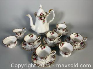 MaxSold Auction: Royal Albert CELEBRATION Bone China Dishes - Toronto (Ontario, Canada) SELLER MANAGED Reseller Online Auction - Chesswood Drive