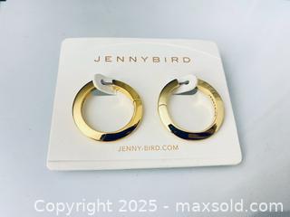 MaxSold Auction: Brand New Jennybird Chunky Hoop Earrings - Toronto (Ontario, Canada) SELLER MANAGED Estate Sale Online Auction - Benary Crescent