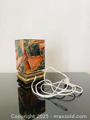 MaxSold Auction: Handcrafted Mid Century Agate Table Lamp - Toronto (Ontario, Canada) SELLER MANAGED Estate Sale Online Auction - Benary Crescent