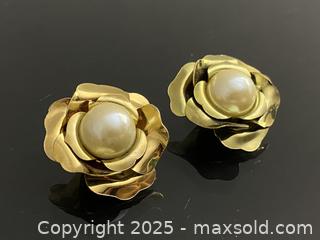 MaxSold Auction: Joan River Vintage Large Rose Clip On Earrings, Marked - Toronto (Ontario, Canada) SELLER MANAGED Estate Sale Online Auction - Benary Crescent