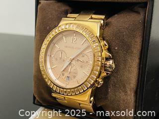 MaxSold Auction: Michael Kors Dylan Chronograph Rose Gold-Tone Women&#39;s Watch - Toronto (Ontario, Canada) SELLER MANAGED Estate Sale Online Auction - Benary Crescent
