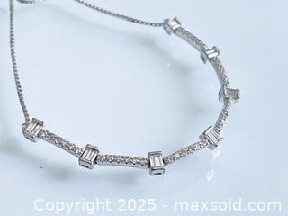 MaxSold Auction: Vintage 925 Silver Bracelet - Toronto (Ontario, Canada) SELLER MANAGED Estate Sale Online Auction - Benary Crescent