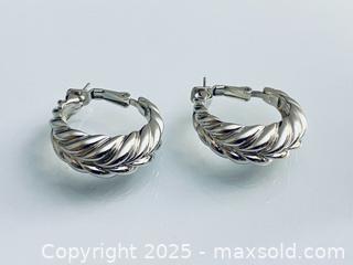 MaxSold Auction: Vintage Earrings - Toronto (Ontario, Canada) SELLER MANAGED Estate Sale Online Auction - Benary Crescent