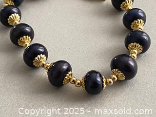 MaxSold Auction: Vintage Genuine Black Pearl Bracelet - Toronto (Ontario, Canada) SELLER MANAGED Estate Sale Online Auction - Benary Crescent