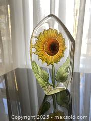 MaxSold Auction: Vintage Sunflower Art Glass - Toronto (Ontario, Canada) SELLER MANAGED Estate Sale Online Auction - Benary Crescent