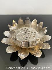 MaxSold Auction: Vintage Wallace Silversmiths Silver Plated Lotus Flower Frog Bowl Set - Made in Italy - Toronto (Ontario, Canada) SELLER MANAGED Estate Sale Online Auction - Benary Crescent