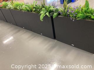 MaxSold Auction: Veradek Planter Dividers X 12 - Barrie (Ontario, Canada) SELLER MANAGED Moving Online Auction - Reid Drive