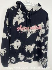 MaxSold Auction: Women&#39;s Aeropostale Bleach-Look Logo S - Cobourg (Ontario, Canada) SELLER MANAGED Reseller  Online Auction - Burnham Street