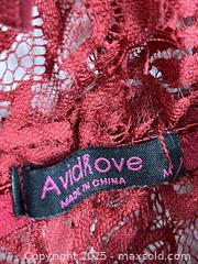 MaxSold Auction: Women&#39;s AvdLove Red Lace Sleeveless Top, Size M - Cobourg (Ontario, Canada) SELLER MANAGED Reseller  Online Auction - Burnham Street