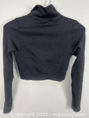 MaxSold Auction: Women&#39;s Black Athletic Cropped Jacket, Size S - Cobourg (Ontario, Canada) SELLER MANAGED Reseller  Online Auction - Burnham Street