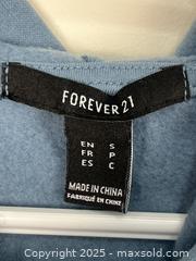 MaxSold Auction: Women&#39;s Forever 21 Blue Angels Hooded Sweatshirt, Size S - Cobourg (Ontario, Canada) SELLER MANAGED Reseller  Online Auction - Burnham Street