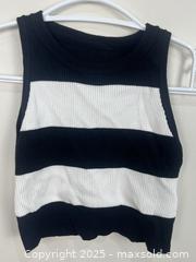 MaxSold Auction: Women&#39;s Shein Striped Scoop Neck Sleeveless Crop Top, Size M - Cobourg (Ontario, Canada) SELLER MANAGED Reseller  Online Auction - Burnham Street