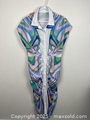 MaxSold Auction: Women&#39;s Sleeveless Psychedelic Button-Down Sleeveless Dress, Size Unknown (See Pictures for Approximate Measurements) - Cobourg (Ontario, Canada) SELLER MANAGED Reseller  Online Auction - Burnham Street