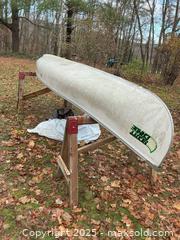 MaxSold Auction: 16 Ft Canoe A - South Frontenac (Ontario, Canada) Downsizing Online Auction - Desert Creek Lane