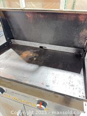 MaxSold Auction: Large Blackstone Grill - Cocoa (Florida, USA) SELLER MANAGED Estate Sale Online Auction - Broadcast Court.