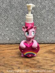 MaxSold Auction: My little pony bathroom set on  - Cocoa (Florida, USA) SELLER MANAGED Estate Sale Online Auction - Broadcast Court.