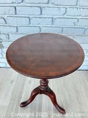 MaxSold Auction: Vintage small round top table - Cocoa (Florida, USA) SELLER MANAGED Estate Sale Online Auction - Broadcast Court.