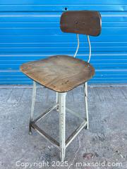 MaxSold Auction: Vintage steel wood barstool chair - Cocoa (Florida, USA) SELLER MANAGED Estate Sale Online Auction - Broadcast Court.
