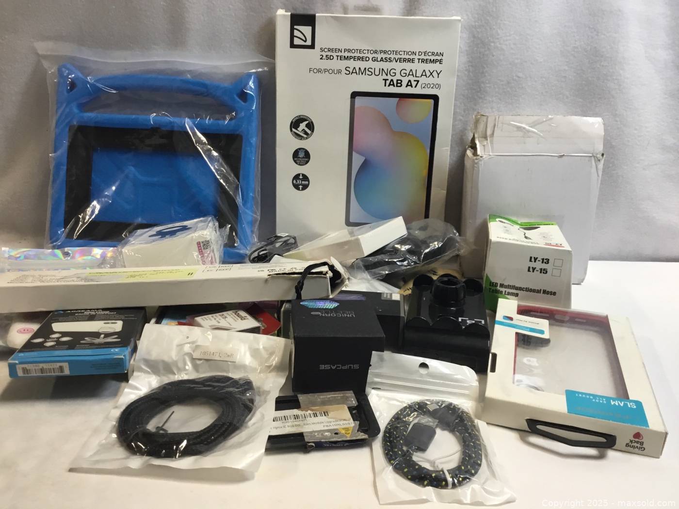 Lot Of Assorted Electronics | Hamilton (Ontario, Canada) SELLER MANAGED ...
