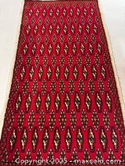 MaxSold Auction: Persian Rug  - Markham (Ontario, Canada) PARTNER MANAGED Reseller Online Auction -  Essex Avenue